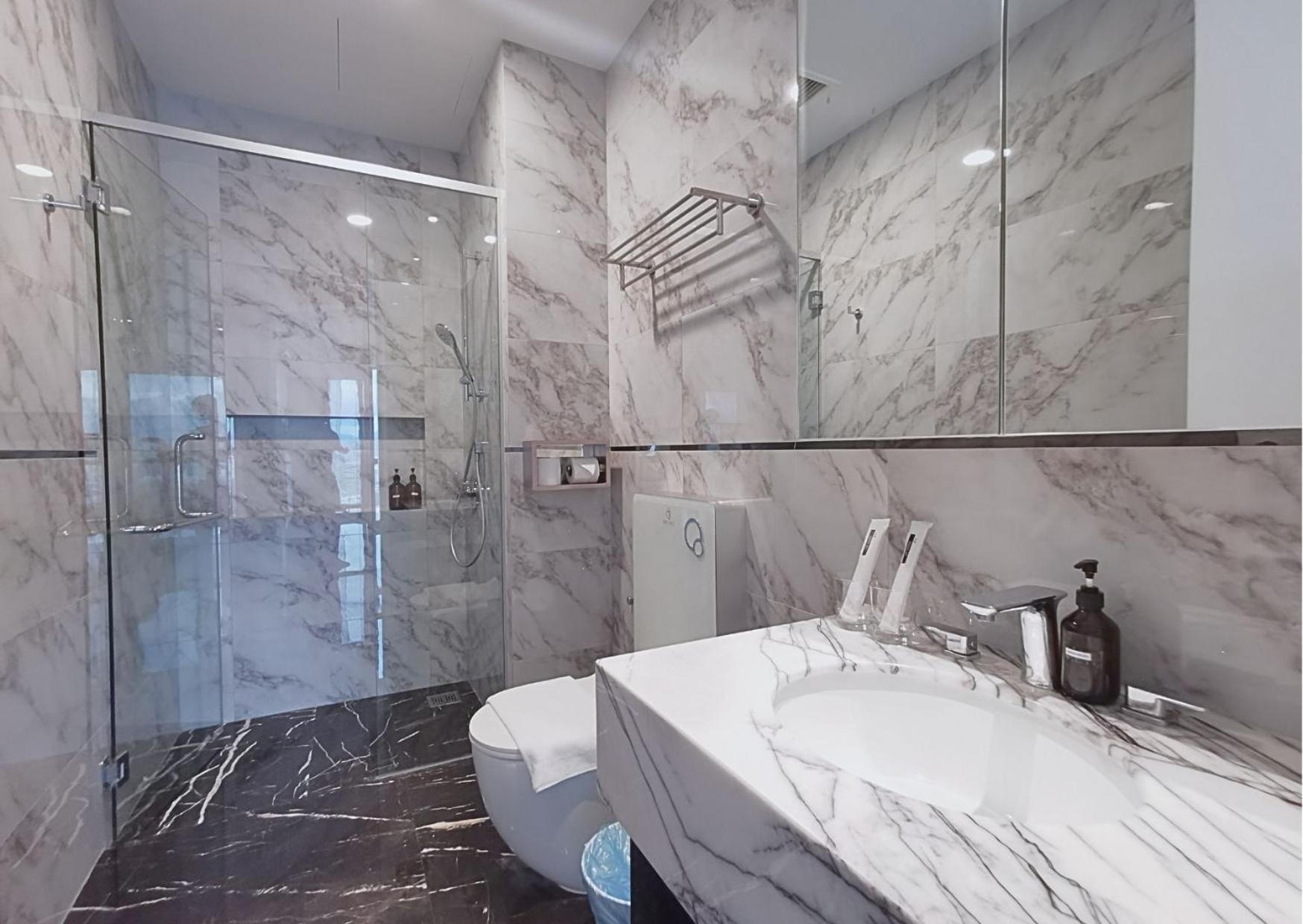 Apartment The Platinum 2 By Collective Haus